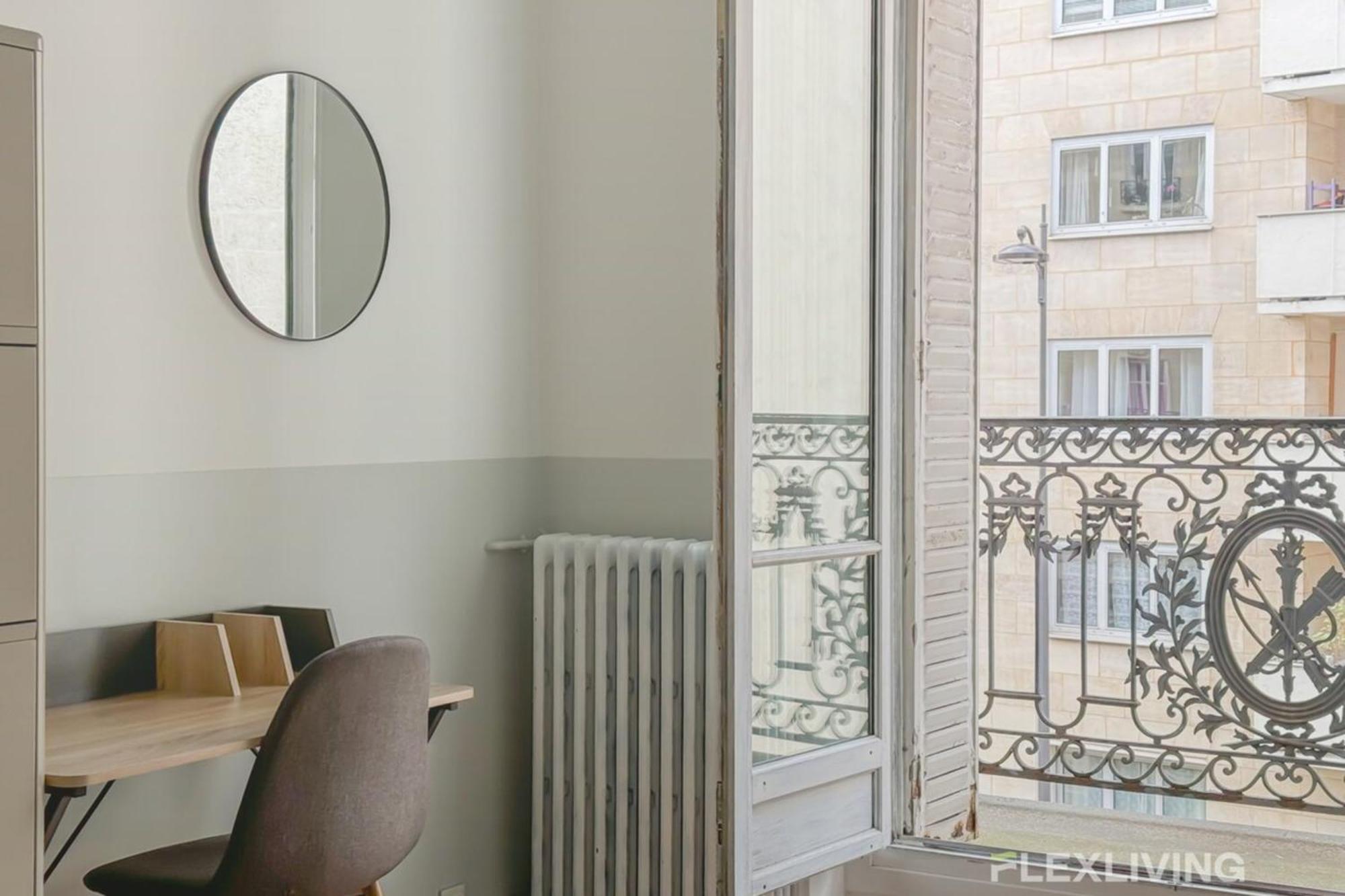 Flexliving - Whole Flat - Hameau * Parijs